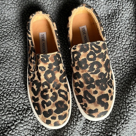 Steve Madden platform slip ons! Never worn but don’t have the original box. - Picture 1 of 5